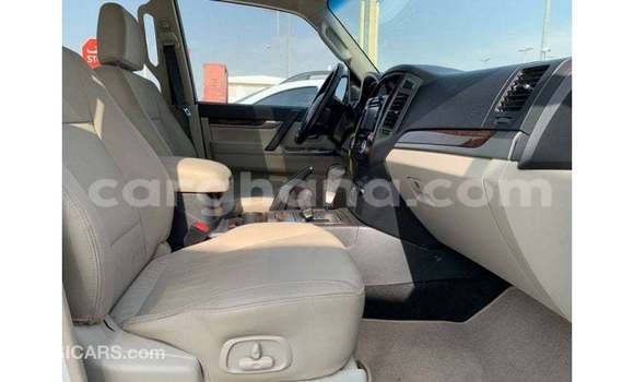 Ra Imported Mitsubishi Pajero funfun Ọkọ̀ in Import - Dubai ni Ashanti Ra Imported Mitsubishi Pajero funfun Ọkọ̀ in Import - Dubai ni Ashanti