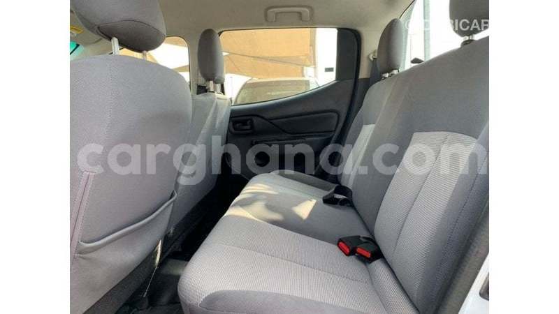 Big with watermark mitsubishi l200 ashanti import dubai 53901