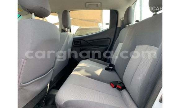 Ra Imported Mitsubishi L200 funfun Ọkọ̀ in Import - Dubai ni Ashanti Ra Imported Mitsubishi L200 funfun Ọkọ̀ in Import - Dubai ni Ashanti