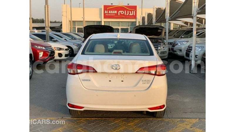 Big with watermark toyota yaris ashanti import dubai 53903