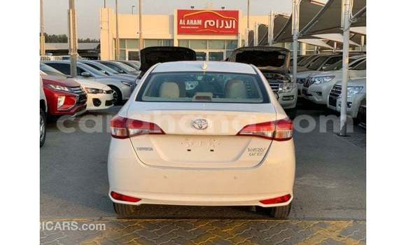 Buy Import Toyota Yaris White Car in Import - Dubai in Ashanti Buy Import Toyota Yaris White Car in Import - Dubai in Ashanti