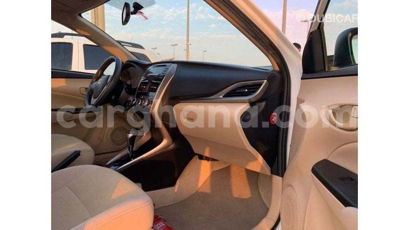 Big with watermark toyota yaris ashanti import dubai 53903