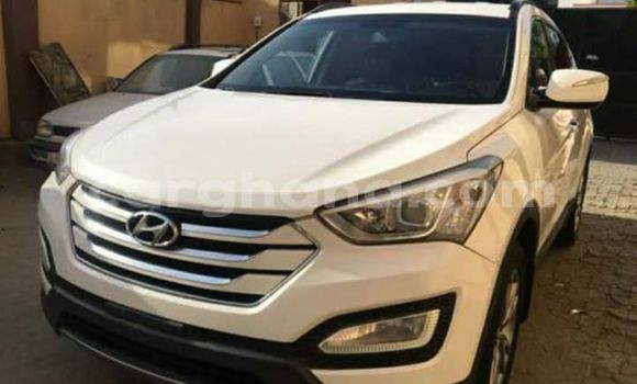 Buy Used Hyundai Santa Fe White Car in Atebubu–Amantin in Brong-Ahafo