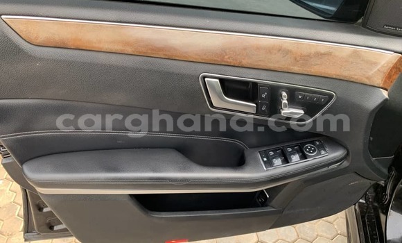 Sayi Na hannu Mercedes‒Benz E–Class Black Mota in Accra a Greater Accra Sayi Na hannu Mercedes‒Benz E–Class Black Mota in Accra a Greater Accra