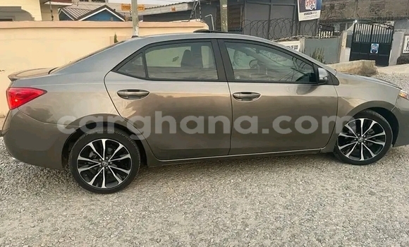 Ra Àlòkù Toyota Corolla Miiran Ọkọ̀ in Accra ni Greater Accra Ra Àlòkù Toyota Corolla Miiran Ọkọ̀ in Accra ni Greater Accra