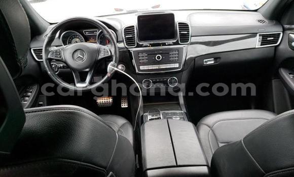 Ra Àlòkù Mercedes‒Benz GLE Silver Ọkọ̀ in Accra ni Greater Accra Ra Àlòkù Mercedes‒Benz GLE Silver Ọkọ̀ in Accra ni Greater Accra