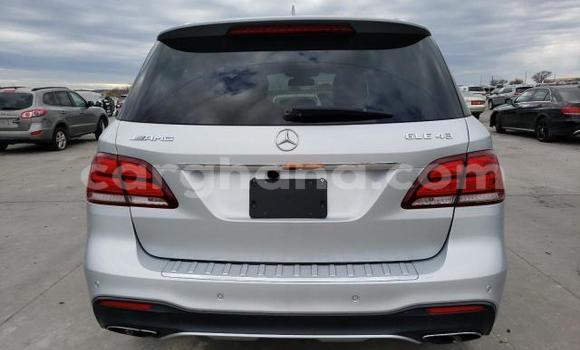 Ra Àlòkù Mercedes‒Benz GLE Silver Ọkọ̀ in Accra ni Greater Accra Ra Àlòkù Mercedes‒Benz GLE Silver Ọkọ̀ in Accra ni Greater Accra