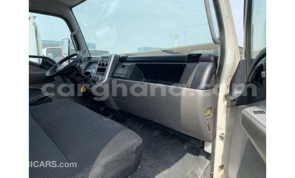 Ra Imported Mitsubishi i funfun Ọkọ̀ in Import - Dubai ni Ashanti Ra Imported Mitsubishi i funfun Ọkọ̀ in Import - Dubai ni Ashanti