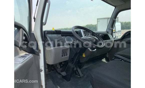 Ra Imported Mitsubishi i funfun Ọkọ̀ in Import - Dubai ni Ashanti Ra Imported Mitsubishi i funfun Ọkọ̀ in Import - Dubai ni Ashanti