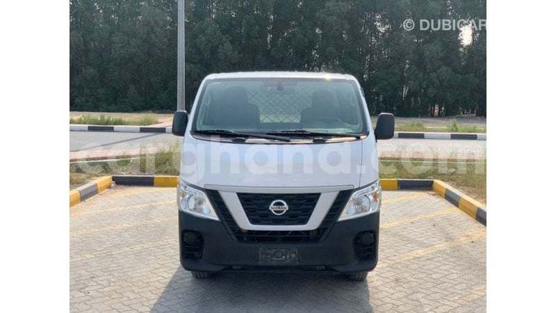 Big with watermark nissan urvan ashanti import dubai 53932