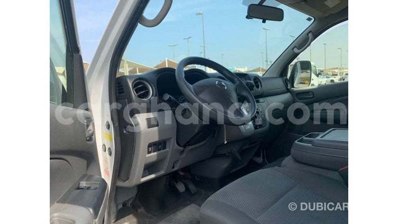 Big with watermark nissan urvan ashanti import dubai 53932