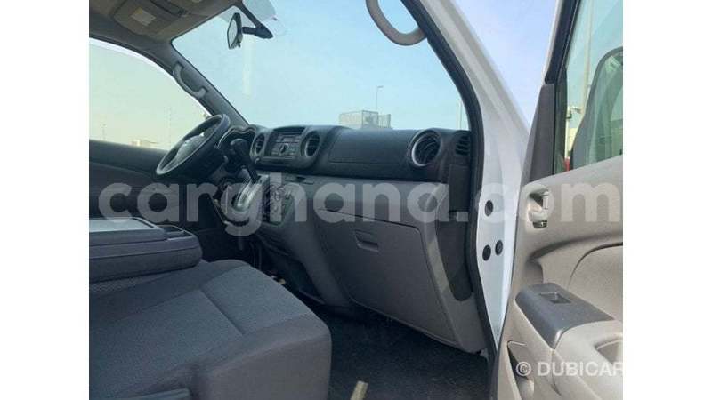 Big with watermark nissan urvan ashanti import dubai 53932