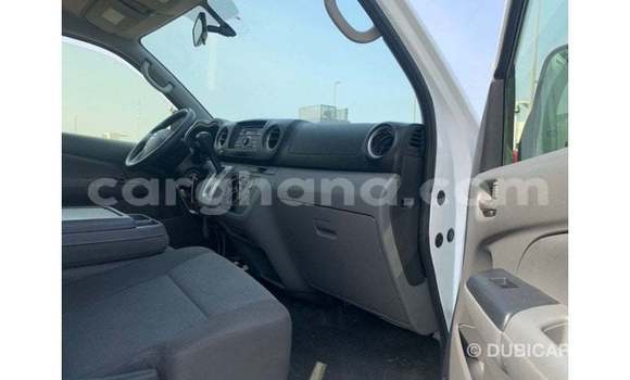 Buy Import Nissan Urvan White Car in Import - Dubai in Ashanti Buy Import Nissan Urvan White Car in Import - Dubai in Ashanti
