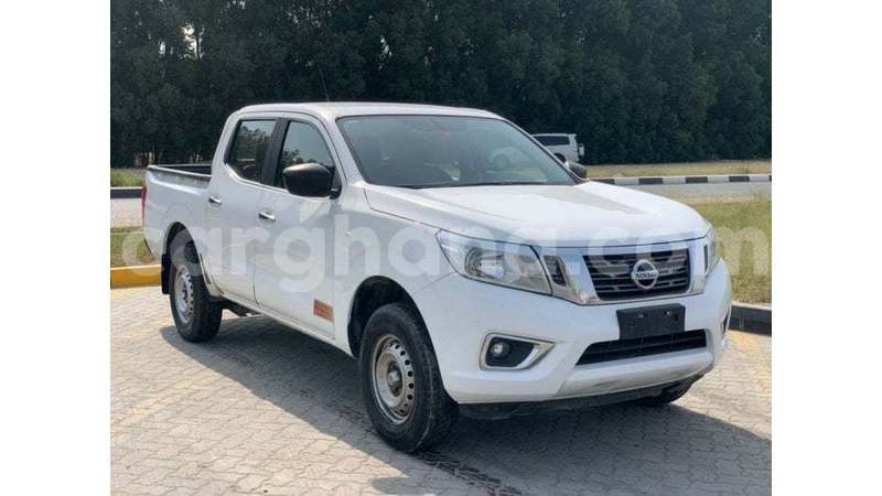 Big with watermark nissan navara ashanti import dubai 53933