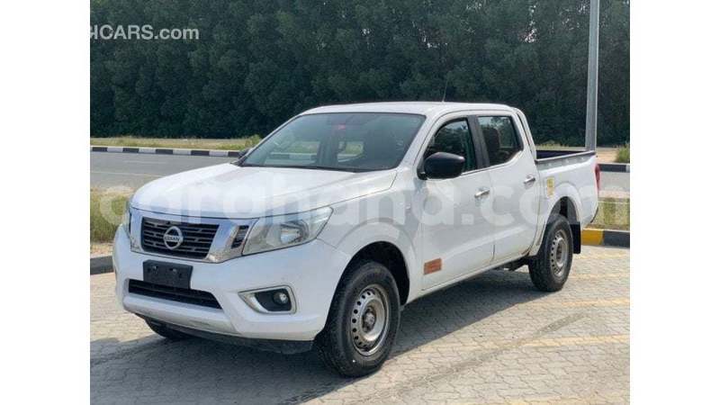 Big with watermark nissan navara ashanti import dubai 53933