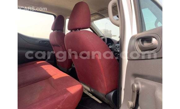 Ra Imported Nissan Navara funfun Ọkọ̀ in Import - Dubai ni Ashanti Ra Imported Nissan Navara funfun Ọkọ̀ in Import - Dubai ni Ashanti