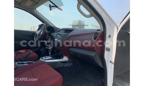 Ra Imported Nissan Navara funfun Ọkọ̀ in Import - Dubai ni Ashanti Ra Imported Nissan Navara funfun Ọkọ̀ in Import - Dubai ni Ashanti