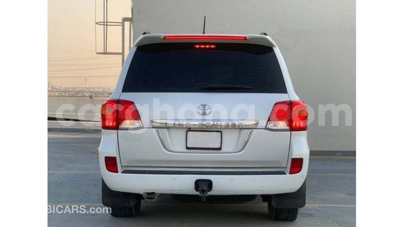 Big with watermark toyota land cruiser ashanti import dubai 53936