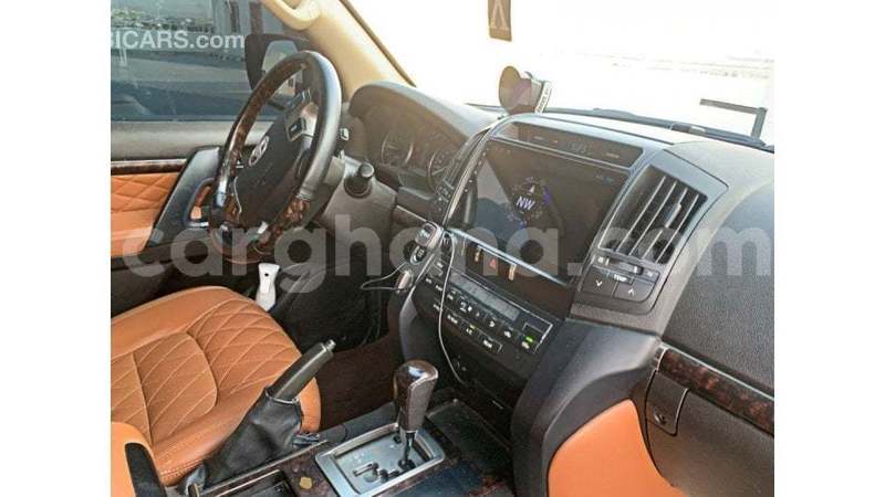 Big with watermark toyota land cruiser ashanti import dubai 53936