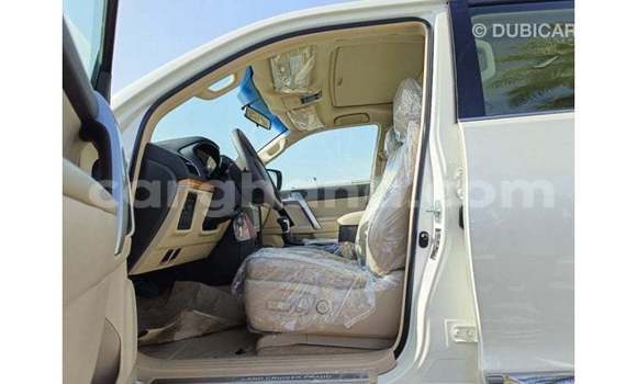 Sayi Imported Toyota Prado White Mota in Import - Dubai a Ashanti Sayi Imported Toyota Prado White Mota in Import - Dubai a Ashanti