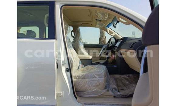 Sayi Imported Toyota Prado White Mota in Import - Dubai a Ashanti Sayi Imported Toyota Prado White Mota in Import - Dubai a Ashanti