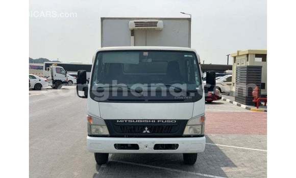 Ra Imported Mitsubishi i funfun Ọkọ̀ in Import - Dubai ni Ashanti Ra Imported Mitsubishi i funfun Ọkọ̀ in Import - Dubai ni Ashanti