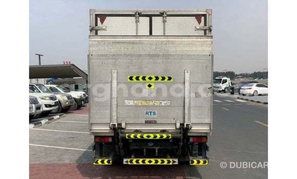 Ra Imported Mitsubishi i funfun Ọkọ̀ in Import - Dubai ni Ashanti Ra Imported Mitsubishi i funfun Ọkọ̀ in Import - Dubai ni Ashanti