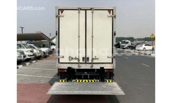 Ra Imported Mitsubishi i funfun Ọkọ̀ in Import - Dubai ni Ashanti Ra Imported Mitsubishi i funfun Ọkọ̀ in Import - Dubai ni Ashanti