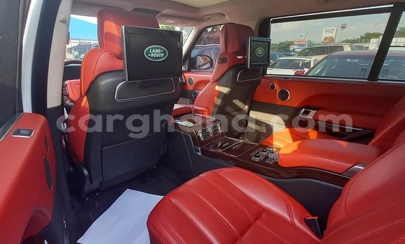 Sayi Na hannu Land Rover Range Rover Vogue White Mota in Accra a Greater Accra Sayi Na hannu Land Rover Range Rover Vogue White Mota in Accra a Greater Accra