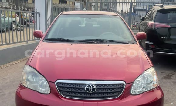 Sayi Na hannu Toyota Corolla Red Mota in Takoradi a Yamma