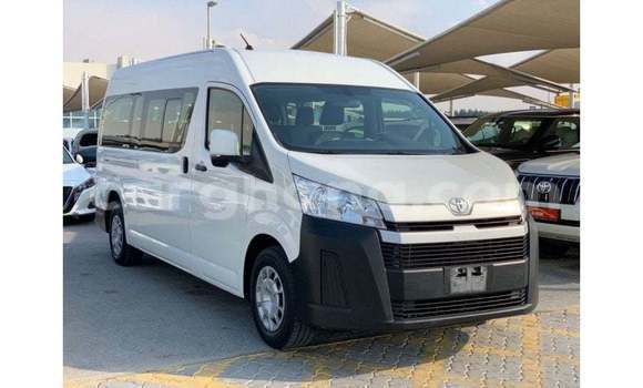 Ra Imported Toyota Hiace funfun Ọkọ̀ in Import - Dubai ni Ashanti Ra Imported Toyota Hiace funfun Ọkọ̀ in Import - Dubai ni Ashanti