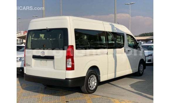 Ra Imported Toyota Hiace funfun Ọkọ̀ in Import - Dubai ni Ashanti Ra Imported Toyota Hiace funfun Ọkọ̀ in Import - Dubai ni Ashanti