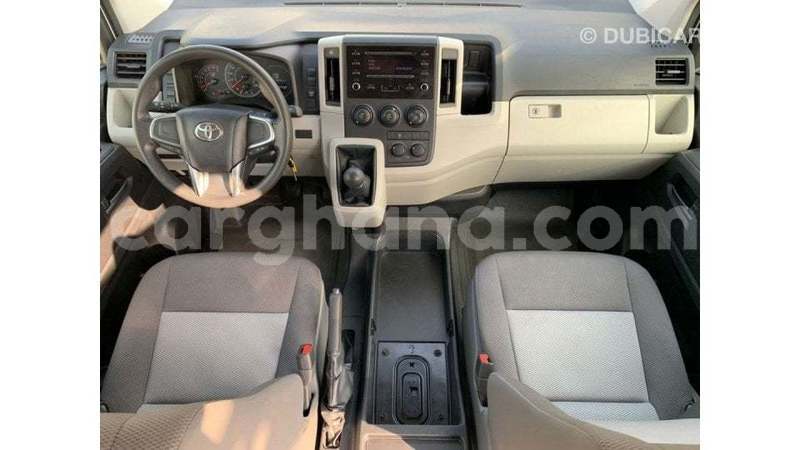 Big with watermark toyota hiace ashanti import dubai 53963