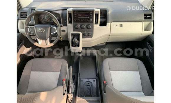 Ra Imported Toyota Hiace funfun Ọkọ̀ in Import - Dubai ni Ashanti Ra Imported Toyota Hiace funfun Ọkọ̀ in Import - Dubai ni Ashanti