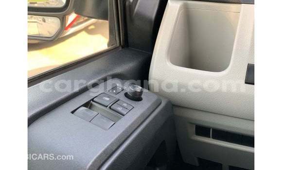 Ra Imported Toyota Hiace funfun Ọkọ̀ in Import - Dubai ni Ashanti Ra Imported Toyota Hiace funfun Ọkọ̀ in Import - Dubai ni Ashanti