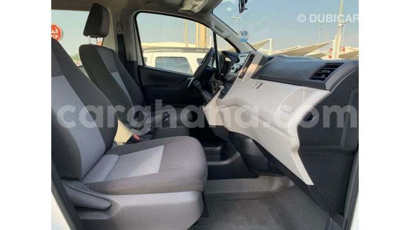 Big with watermark toyota hiace ashanti import dubai 53963