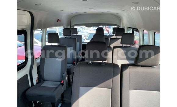 Ra Imported Toyota Hiace funfun Ọkọ̀ in Import - Dubai ni Ashanti Ra Imported Toyota Hiace funfun Ọkọ̀ in Import - Dubai ni Ashanti