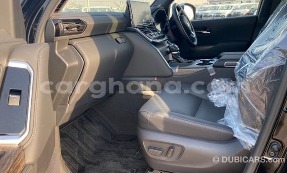 Buy Import Toyota Land Cruiser Black Car in Import - Dubai in Ashanti Buy Import Toyota Land Cruiser Black Car in Import - Dubai in Ashanti