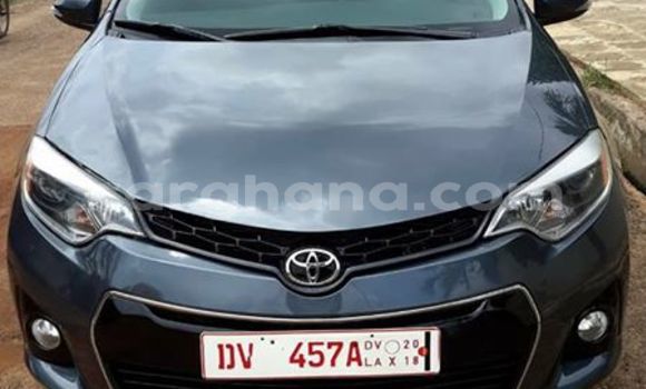 Sayi Na hannu Toyota Corolla Black Mota in Accra a Greater Accra Sayi Na hannu Toyota Corolla Black Mota in Accra a Greater Accra
