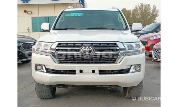Ra Imported Toyota Land Cruiser funfun Ọkọ̀ in Import - Dubai ni Ashanti Ra Imported Toyota Land Cruiser funfun Ọkọ̀ in Import - Dubai ni Ashanti
