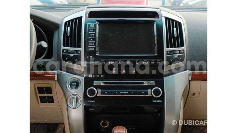 Big with watermark toyota land cruiser ashanti import dubai 53980