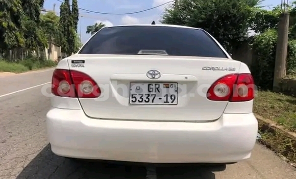 Buy Used Toyota Corolla White Car in Accra in Greater Accra Buy Used Toyota Corolla White Car in Accra in Greater Accra