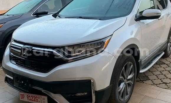 Buy Used Honda CR–V White Car in Accra in Greater Accra Buy Used Honda CR–V White Car in Accra in Greater Accra