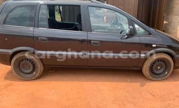 Buy Used Opel Zafira Black Car in Accra in Greater Accra