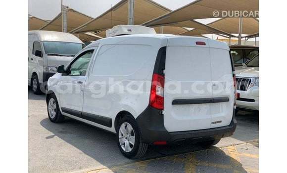 Ra Imported Renault 18 funfun Ọkọ̀ in Import - Dubai ni Ashanti Ra Imported Renault 18 funfun Ọkọ̀ in Import - Dubai ni Ashanti