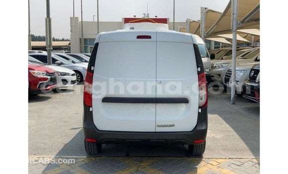 Ra Imported Renault 18 funfun Ọkọ̀ in Import - Dubai ni Ashanti Ra Imported Renault 18 funfun Ọkọ̀ in Import - Dubai ni Ashanti