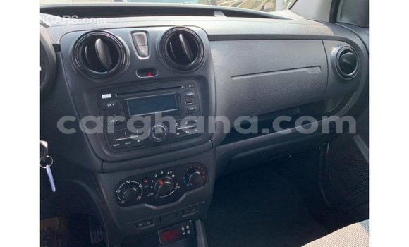 Ra Imported Renault 18 funfun Ọkọ̀ in Import - Dubai ni Ashanti Ra Imported Renault 18 funfun Ọkọ̀ in Import - Dubai ni Ashanti