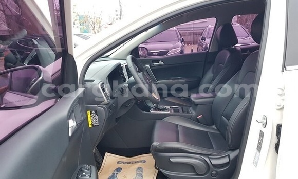 Sayi Na hannu Kia Sportage White Mota in Accra a Greater Accra Sayi Na hannu Kia Sportage White Mota in Accra a Greater Accra