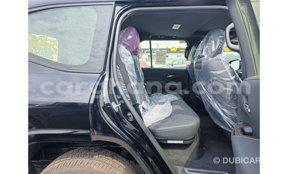 Buy Import Toyota Land Cruiser Black Car in Import - Dubai in Ashanti Buy Import Toyota Land Cruiser Black Car in Import - Dubai in Ashanti