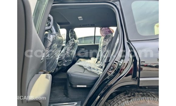 Buy Import Toyota Land Cruiser Black Car in Import - Dubai in Ashanti Buy Import Toyota Land Cruiser Black Car in Import - Dubai in Ashanti